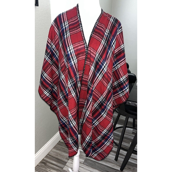 Woolrich Poncho Wrap Shawl Plaid Womens One Size Fits All Plaid Red White Blue - Picture 2 of 5